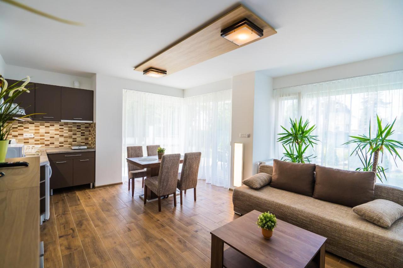 Gemini Apartments Siofok I., Iii. Extérieur photo