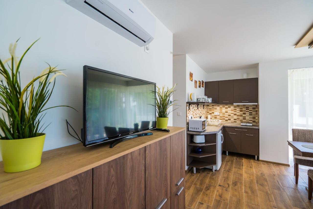 Gemini Apartments Siofok I., Iii. Extérieur photo