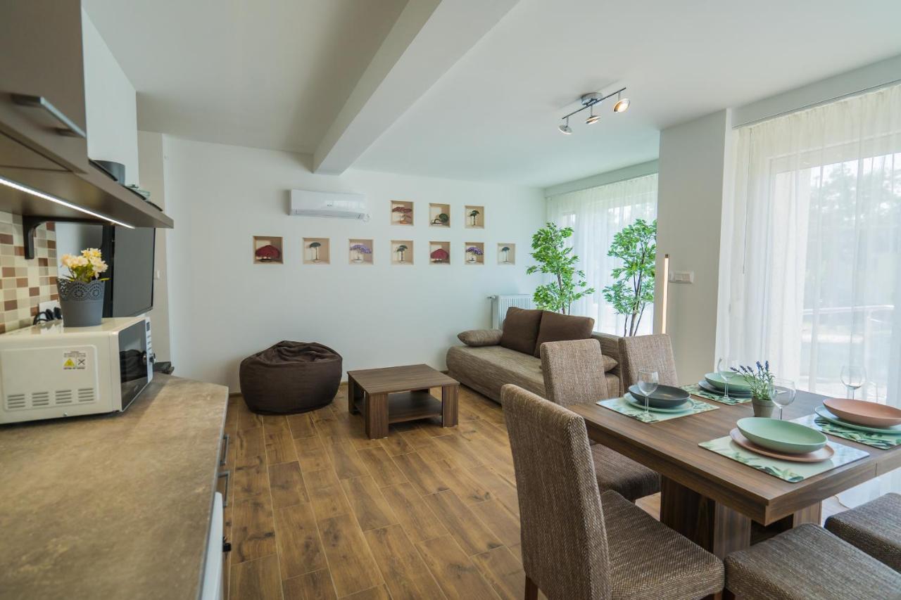 Gemini Apartments Siofok I., Iii. Extérieur photo