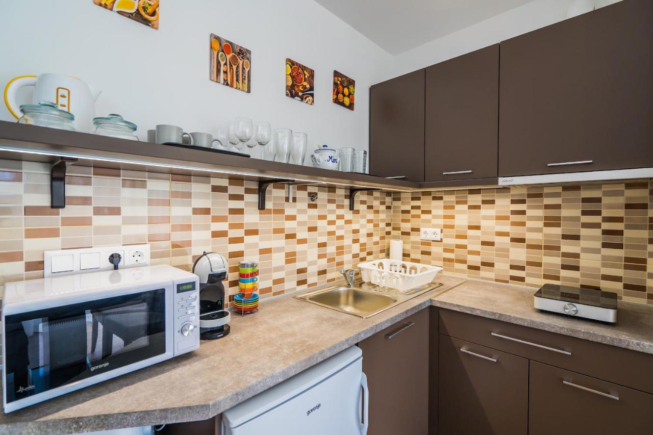 Gemini Apartments Siofok I., Iii. Extérieur photo